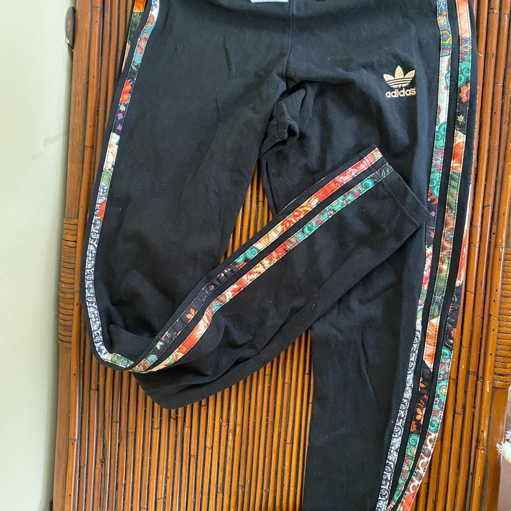 Adidas leggings
